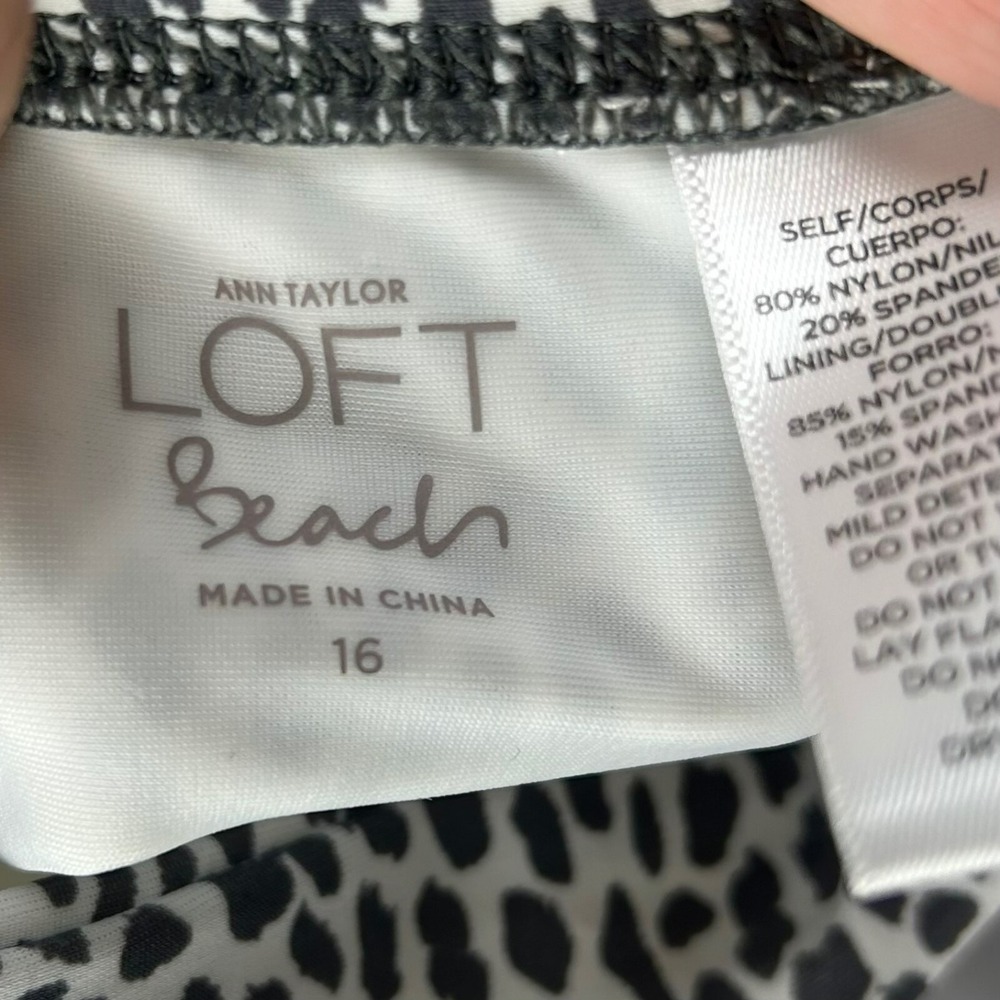 Loft Beach One Piece Halter Swimsuit Women 16 Gray White Animal Print Cutouts - Picture 12 of 12